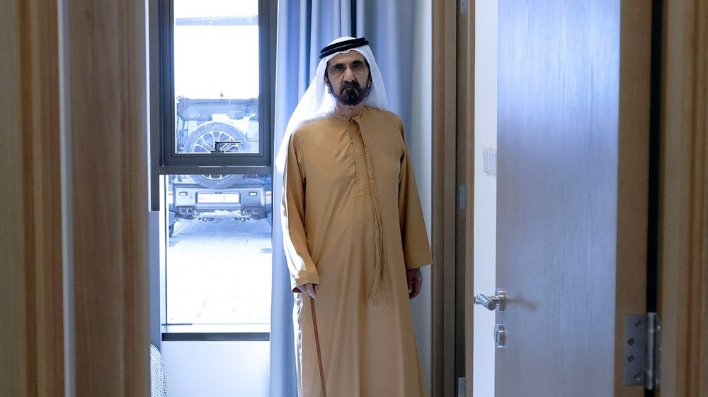 محمد بن راشد يتفقد مشروع راشد بن محمد السكني ويثني على مواصفات المجمع السكني الجديد