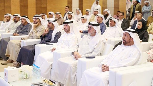 حمدان المزروعي: رئيس الدولة رائد العمل الإنساني والخيري