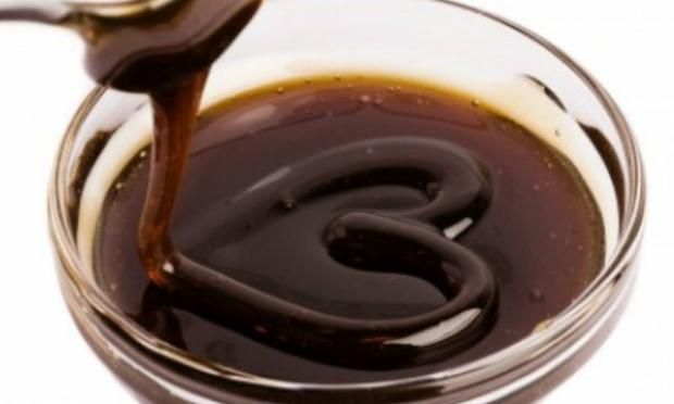 فوائد العسل الأسود على الريق للأنيميا.. ماذا يفعل في الجسم؟