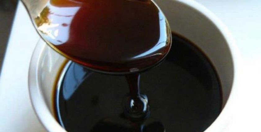 فوائد العسل الأسود على الريق للأنيميا.. ماذا يفعل في الجسم؟