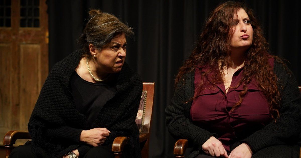 خاص - مسرحية " حكايات سميرة " جسّدت تحديات المجتمع بتوقيع المخرج شادي الهبر