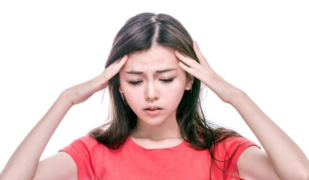 أسباب الدوخة عند الاستيقاظ.. متى يجب عليك القلق والتوجه للطبيب؟