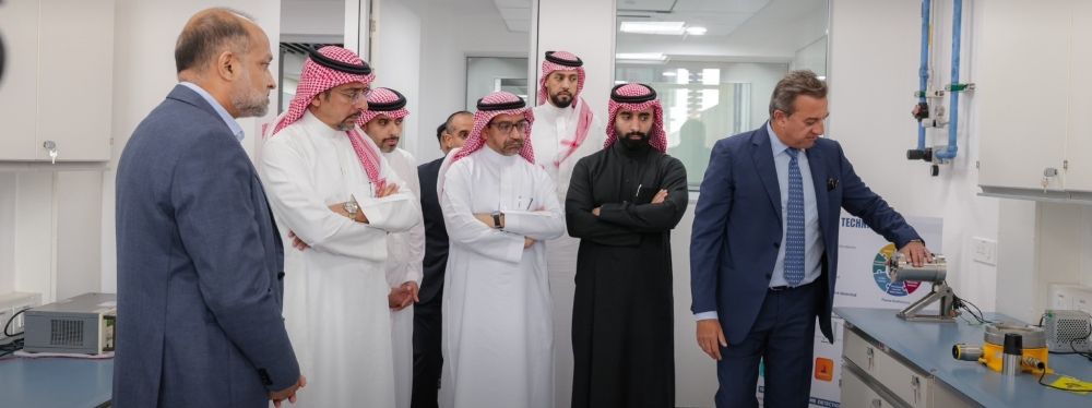 لجذب الاستثمارات النوعية.. تفاصيل لقاءات وزير الصناعة في الهند