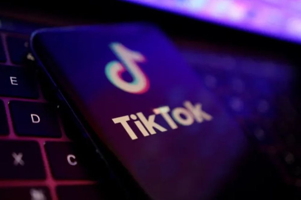 إيلون ماسك ينفي شراء تيك توك في أمريكا: "لا استخدمه شخصيًا"