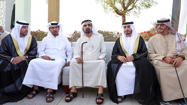 محمد بن راشد يحضر أفراح العامري والكتبي