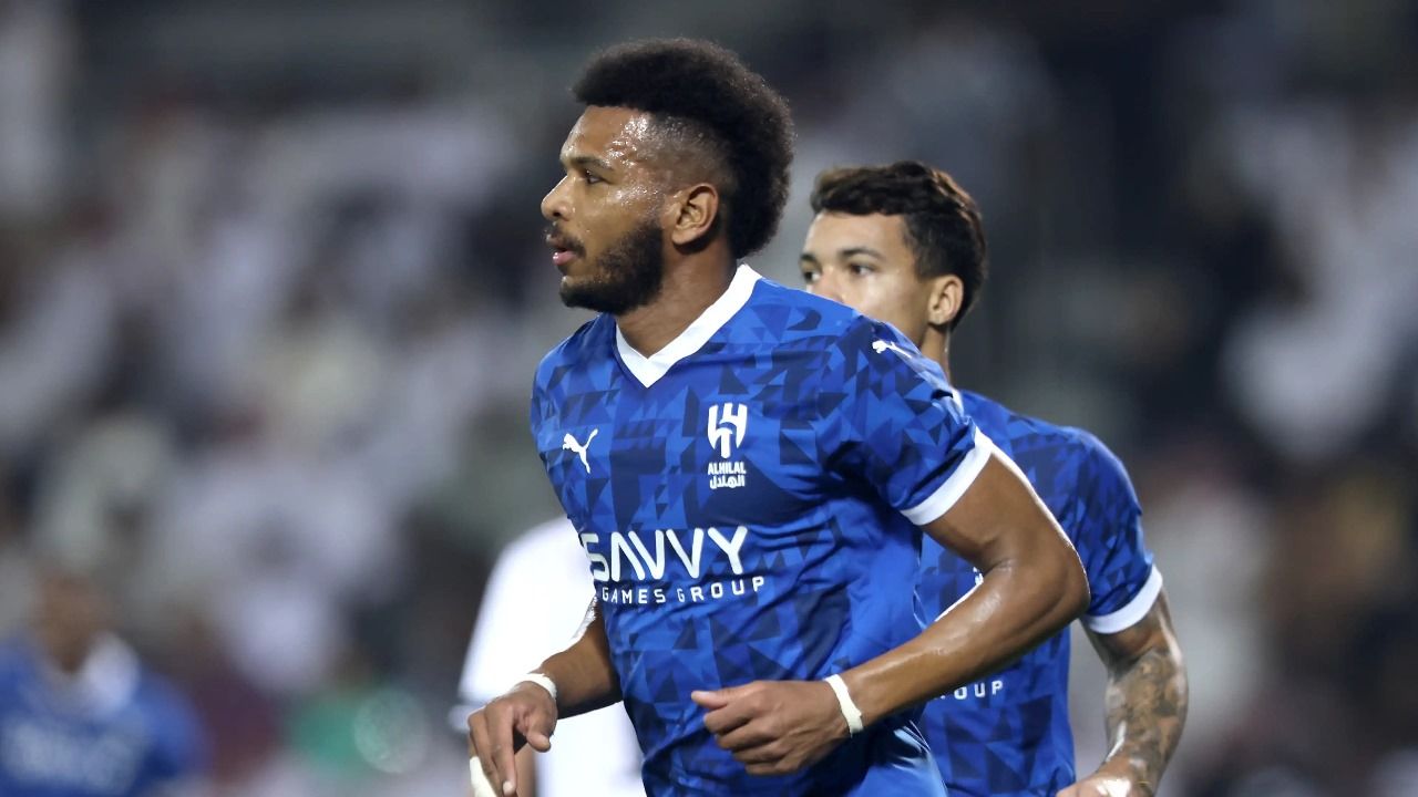 هل سيجدد الهلال العقد مع البليهي