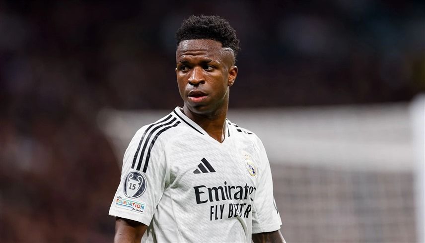 الامارات | رفض تجديد عقده.. فينيسيوس يصدم ريال مدريد