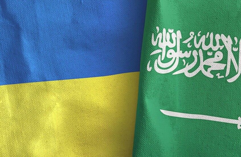 الخليج اليوم .. مباحثات سعودية أوكرانية حول مستجدات الحرب