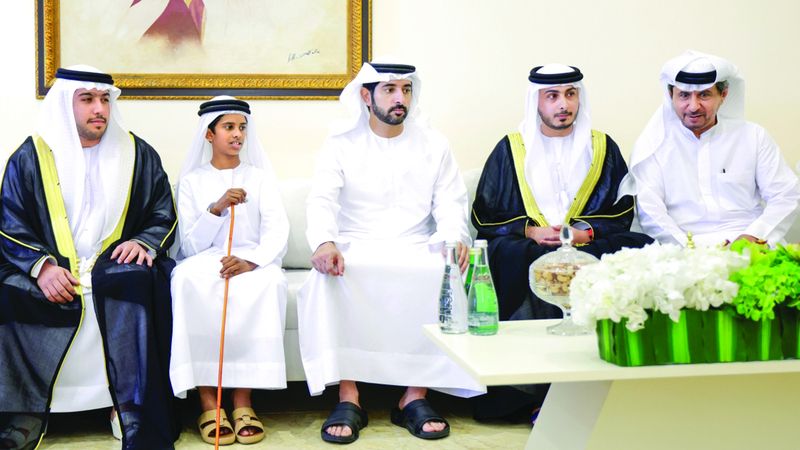 الامارات | حمدان بن محمد يحضر أفراح العامري والكتبي