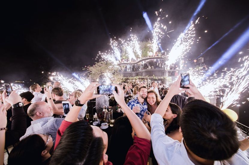 طالع الأبراج: عيد الحب 2025.. أبراج بتحب تحضر حفلات في الفلانتين مع حبايبها أبرزهم الحوت