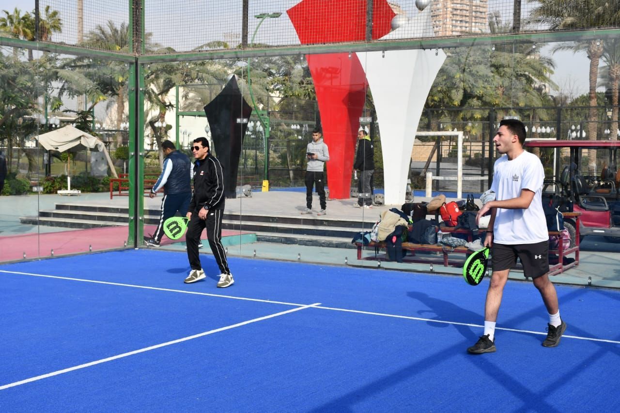 وزير الرياضة يشارك المتدربين ببرنامج الدبلوماسية الشبابية فى يوم رياضي.. صور