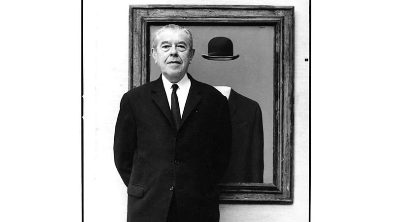 الامارات | عملان نادران لماغريت في المزاد