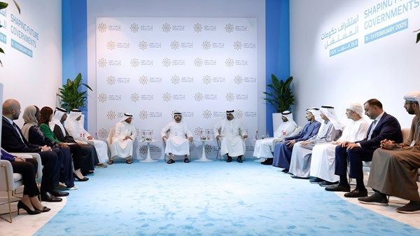 حمدان بن محمد يشهد أعمال «منتدى القيادات العربية الشابة».. ويؤكد: الطاقات الشابة العربية كثيرة وجديرة بالثقة والمسؤولية