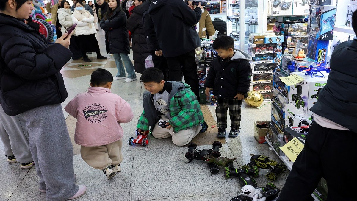 الامارات | أمر غير مسبوق في الصين.. ما أسباب تراجع الزواج بمعدل قياسي خلال 2024؟