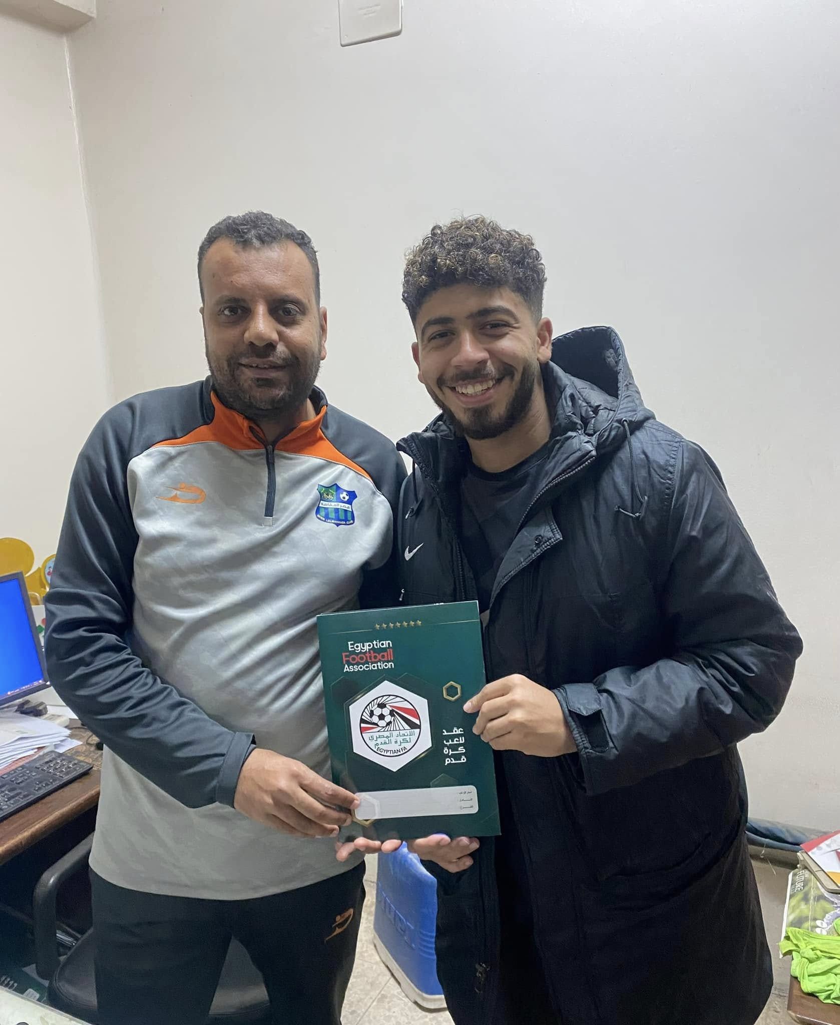 سيف مرعي يشارك فى تدريبات المقاصة عقب انتهاء إجراءات قيده