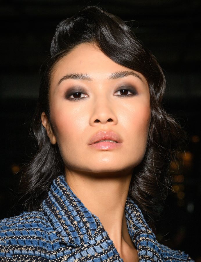 عروض أسبوع الموضة في نيويورك تُعيد 6 صيحات مكياج إلى الواجهة.. إليكِ أبرزها