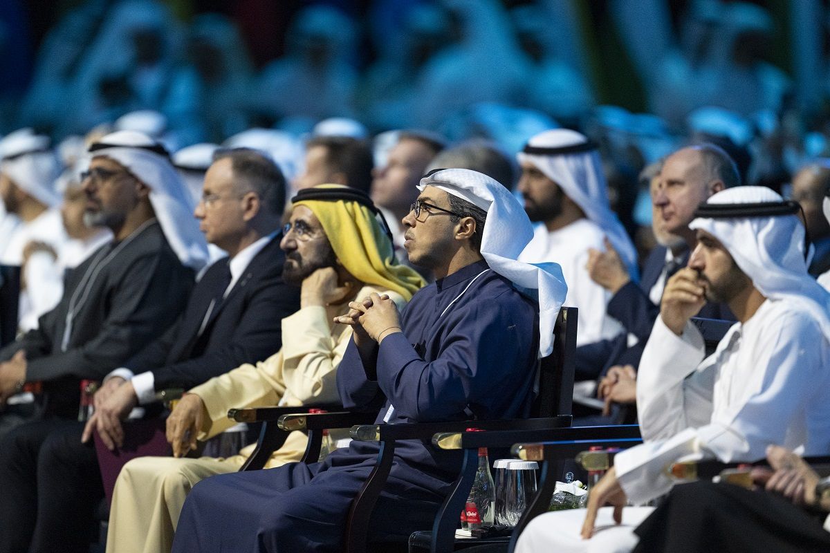 الامارات | بحضور محمد بن راشد .. منصور بن زايد يكرّم الفائزين بجائزتيّ تكنولوجيا الحكومات وأفضل التطبيقات الحكومية