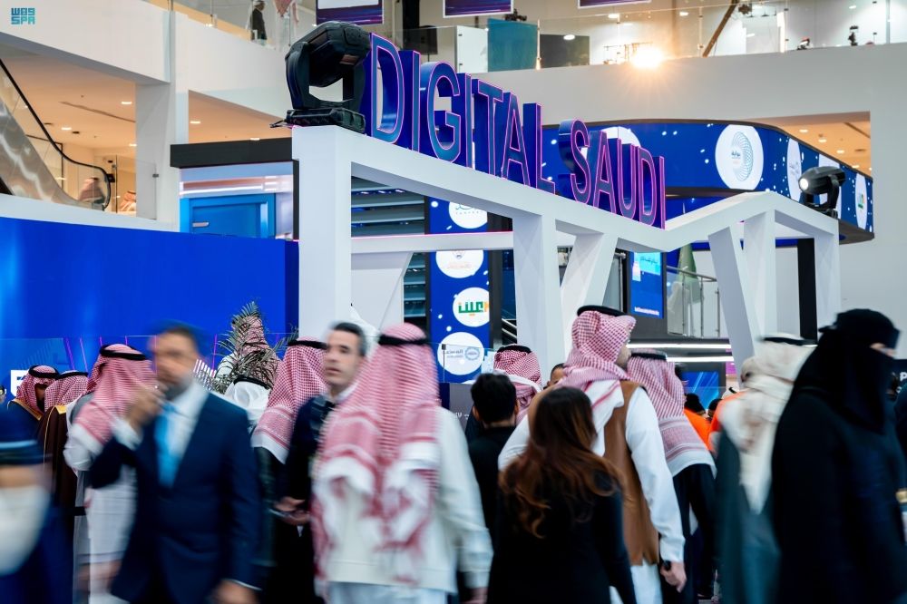 تتصدر إقليميًا.. المملكة تحقق قفزات عالمية في مؤشر الحكومة الإلكترونية