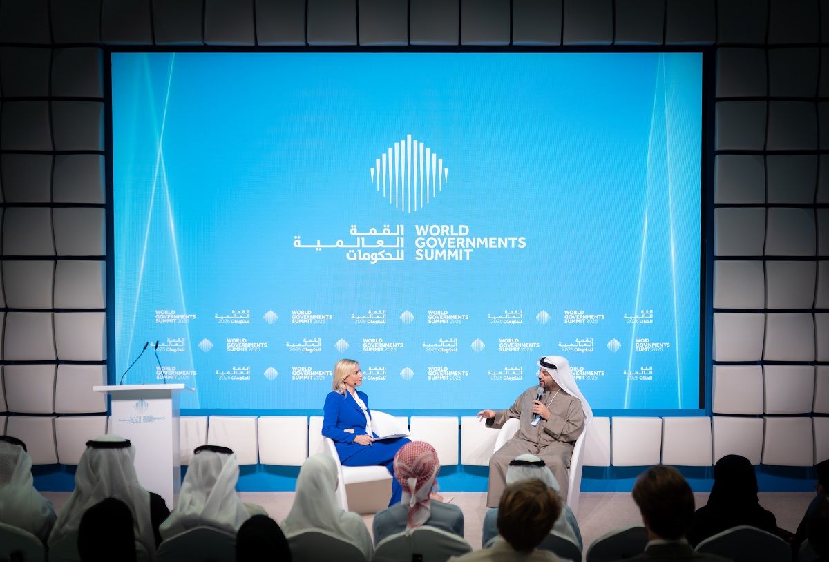 الامارات | خبراء تكنولوجيا وطاقة: الذكاء الاصطناعي سيختصر إنجاز المهام من سنوات إلى ثوانٍ