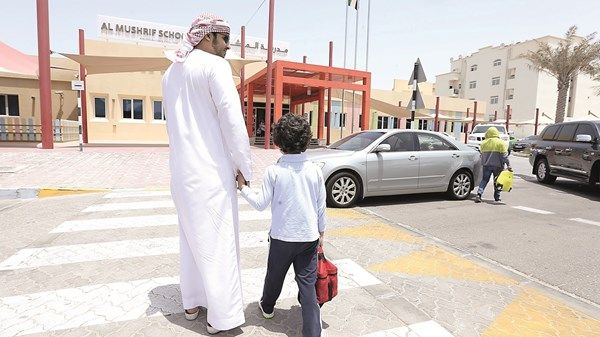 تربويون وطلاب: التعليم ركيزة تطوير رأس المال البشري