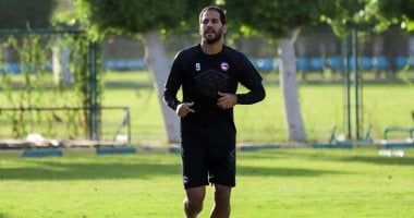 مروان محسن يحصل على جائزة أفضل لاعب في مباراة الجونة والإسماعيلى