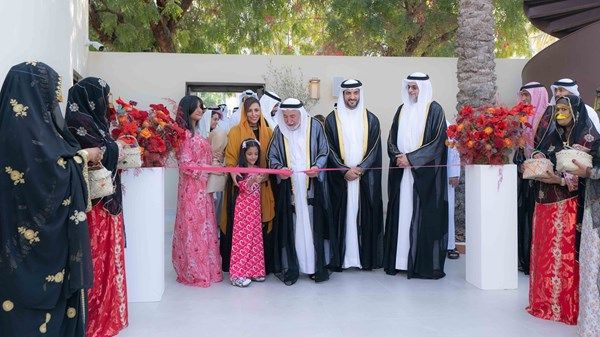 سلطان القاسمي يفتتح بيت اللّوال في قلب الشارقة