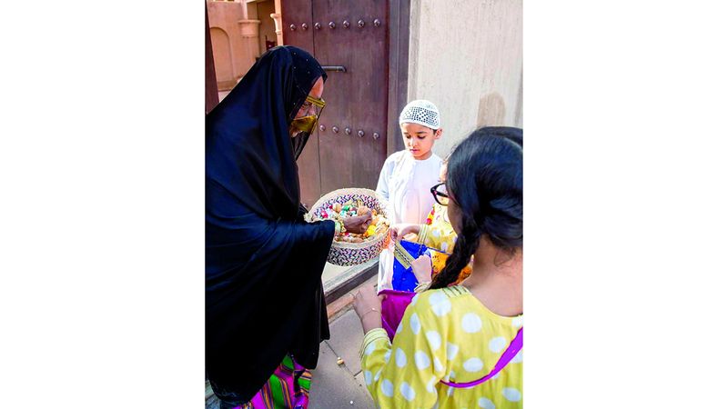 الامارات | أهازيج «حق الليلة» تصدح في دبي.. من الشندغة حتى متحف الاتحاد