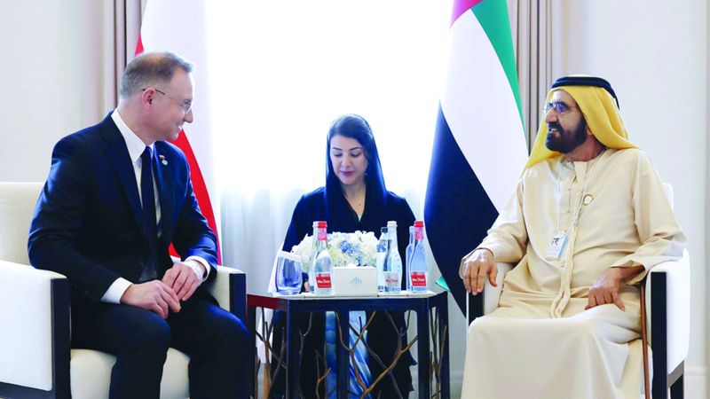 الامارات | محمد بن راشد: الإمارات حريصة على تعميم تجربتها بتطوير العمل الحكومي