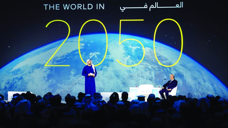 الامارات | محمد القرقاوي: من لا يتعلم من التاريخ  سيكرر أخطاءه