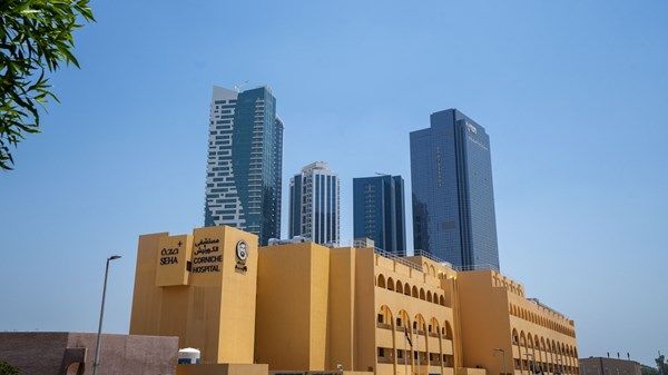 «مستشفى الكورنيش» يحقق إنجازاً رائداً في تجميد البويضات