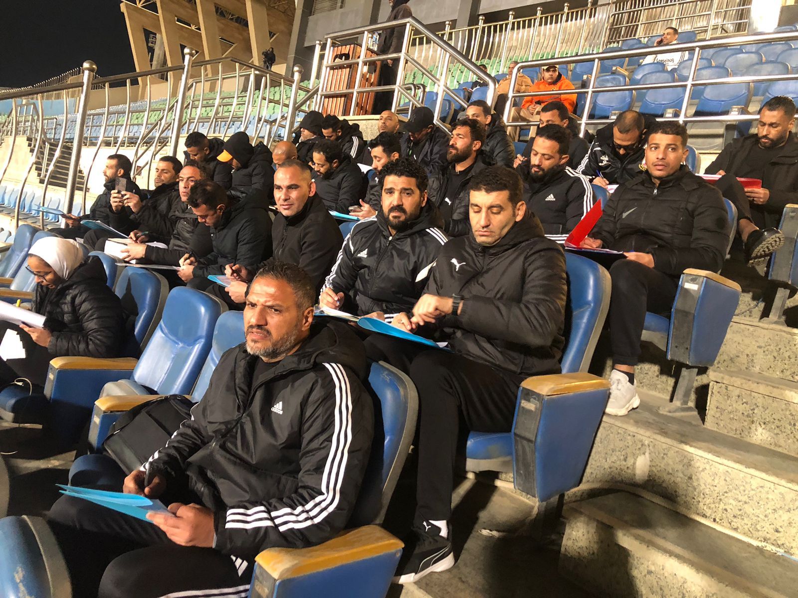 مدربو "المسار السريع" يحللون مباراة بيراميدز والحرس ضمن دورة كاف واتحاد الكرة