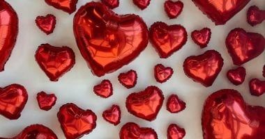 طالع الأبراج: الأبراج الأكثر حظًا فى يوم عيد الحب 2025.. حتى السناجل محظوظين