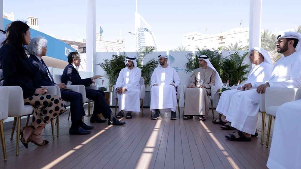 حمدان بن محمد يلتقي رئيس مجلس إدارة مجموعة "علي بابا"