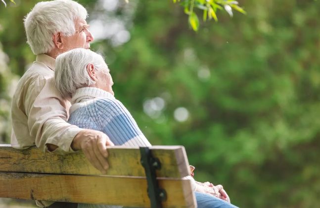 الامارات | دراسة: مع ازدياد ثراء البلدان يزداد طول الرجال ووزنهم