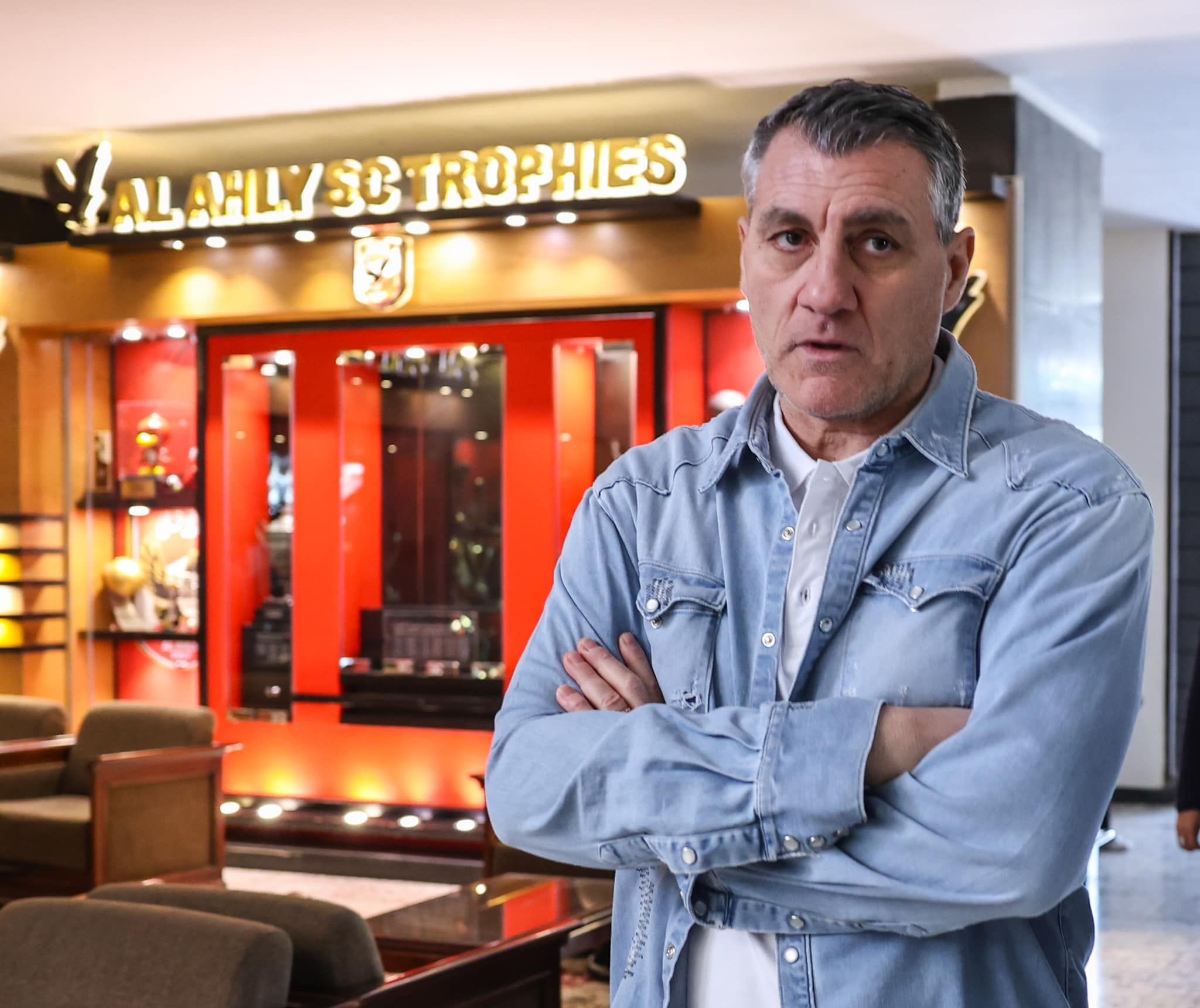 خالد مرتجي يستقبل كريستيان ڤييري نجم منتخب إيطاليا الأسبق في الأهلي.. صور