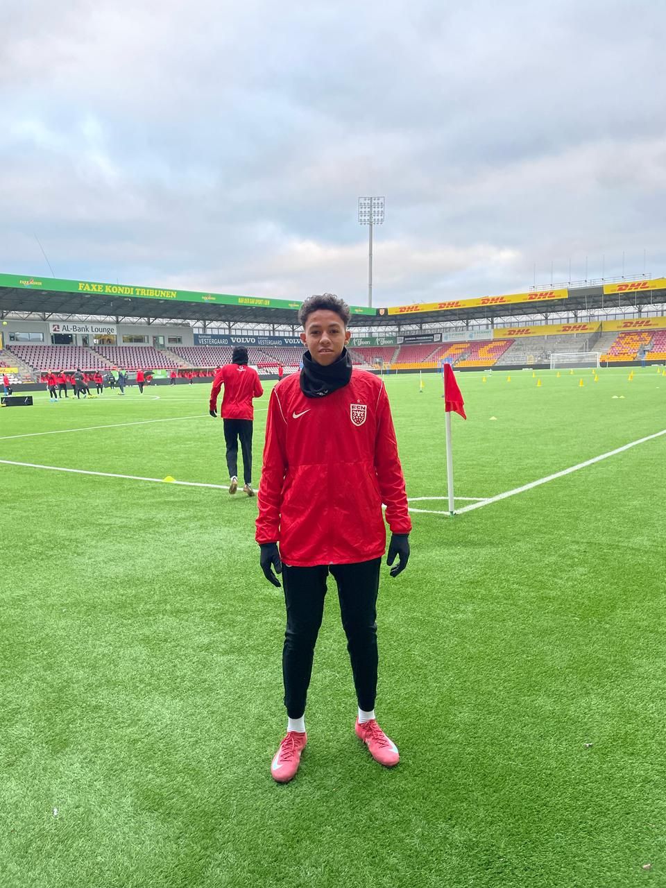 ناشئ الأهلي ينضم لتدريبات نورشيلاند الدنماركى.. صور