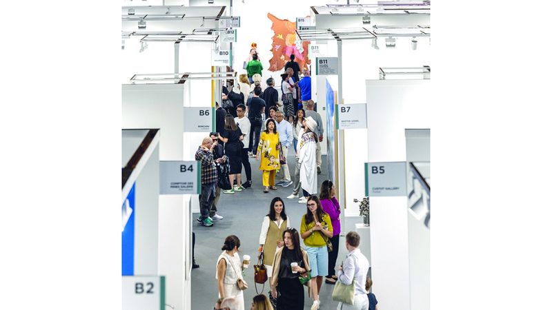 الامارات | «دبي للثقافة» تدعم الإبداع المحلي بـ «منحة المعارض»