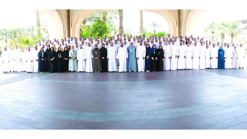 الامارات | محمد بن راشد يثمّن جهود سفراء الإمارات في ترسيخ مكانة الدولة عالمياً