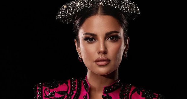 درة زروق تحتفل بيوم الحب في دبي.. وإطلالتان تخطفان الأنظار!