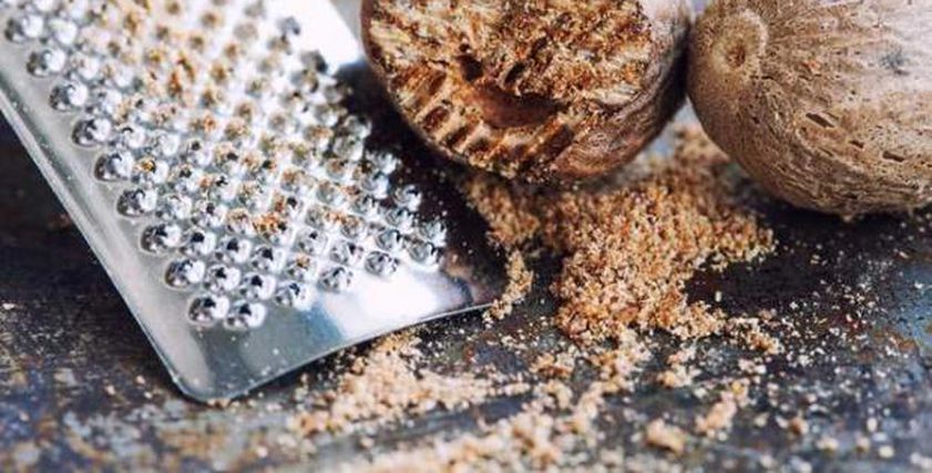 تأثير جوزة الطيب على الضغط.. هل تسبب الهلوسة والتخدير؟