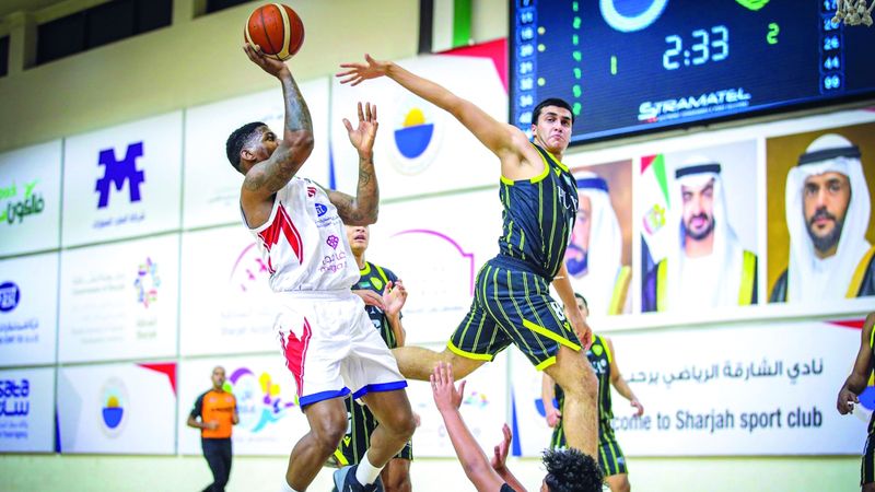 الامارات | الأرض تبتسم بوجه أصحابها  في افتتاح «كأس» السلة