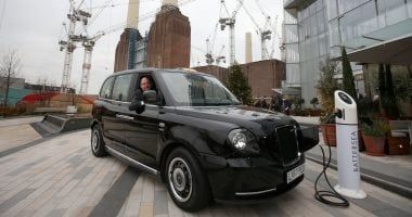 تكنولوجيا: دراسة تكشف مدى سرعة تدهور البطارية فى السيارات الكهربائية