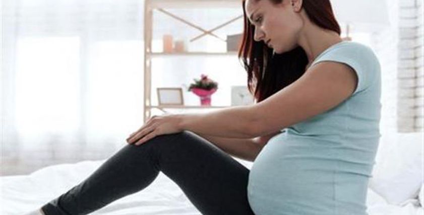 هل آلام المفاصل والعظام أثناء الحمل من علامات الولادة المبكرة؟