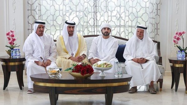 حمدان وأحمد بن محمد يحضران أفراح بن الشيخ مجرن