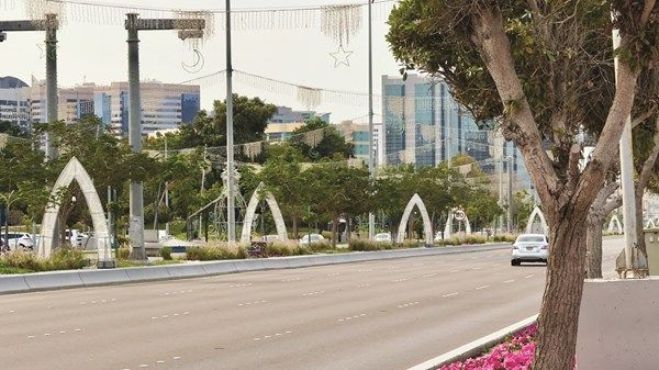 أبوظبي تزدان ابتهاجاً بشهر رمضان المبارك