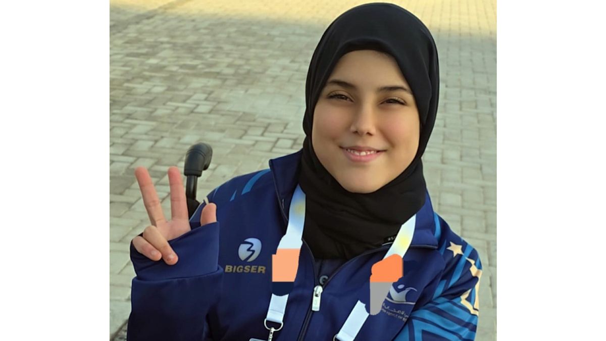 الامارات | ميرة منصور.. أول صاحبة همة إماراتية بتاريخ سباقات الكراسي المتحركة
