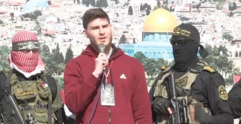 نتنياهو يزعم: إعادة المختطفين جاءت بفضل تصريحات ترامب