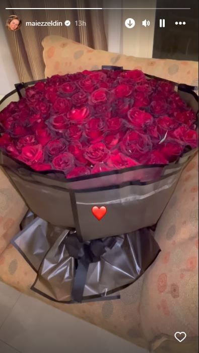 مي عز الدين تستقبل بوكيه ورد كبير.. هل تعيش قصة حب جديدة؟