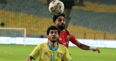 15 دقيقة .. الأهلى يتقدم على الإسماعيلى بهدف مروان عطية.. صور