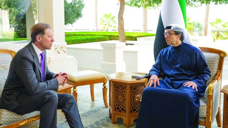 الامارات | منصور بن زايد يستقبل النائب الأول لرئيس مجلس الوزراء الروسي